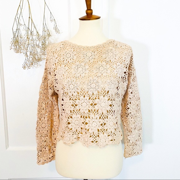 Vintage Sweaters - VINTAGE Crochet Cropped Sweater